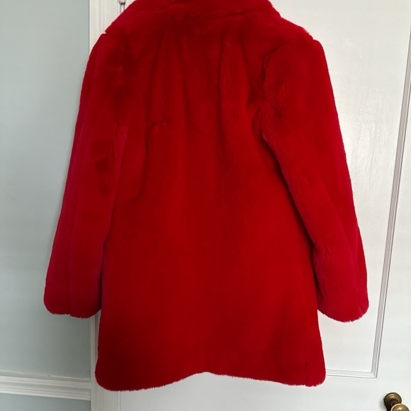 Red like new apparis faux fur coat - Picture 3 of 4